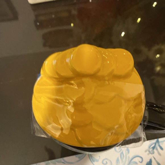 3 for $38 ❤️ NWT Rae Dunn Pot of Gold mug & topper - Picture 2 of 8